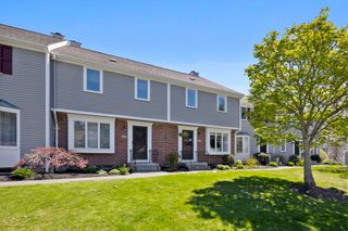 4904 Heatherwood Ln 4904, Peabody, MA 01960