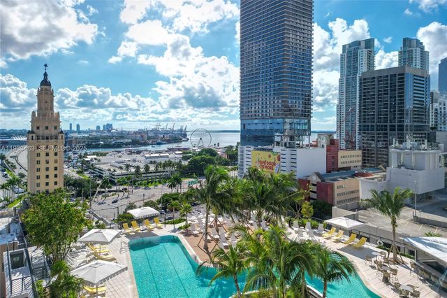 159 NE 6th St 4010, Miami, FL 33132