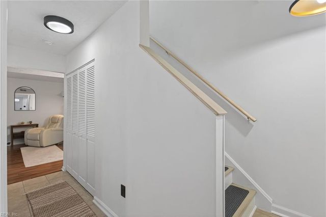 15 Otsego DR, Newport News, VA 23602