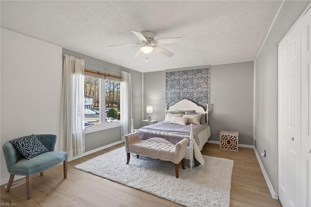 15 Otsego DR, Newport News, VA 23602