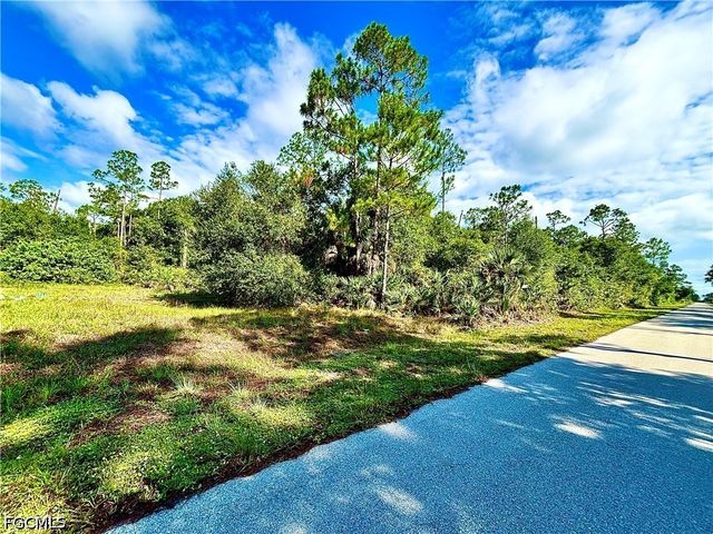 1005 Irving AVE, Lehigh Acres, FL 33972