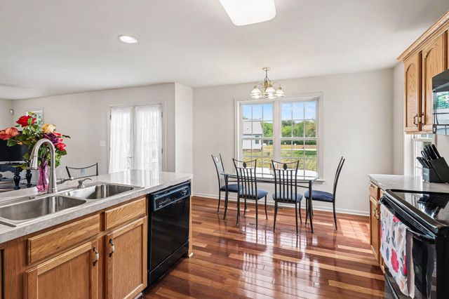 440 ROPER DR, Bowling Green, VA 22427