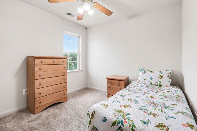 440 ROPER DR, Bowling Green, VA 22427