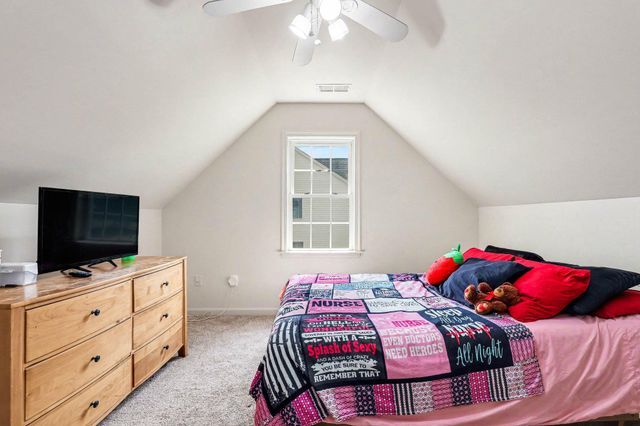 440 ROPER DR, Bowling Green, VA 22427
