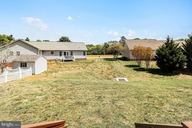 440 ROPER DR, Bowling Green, VA 22427