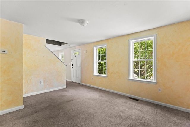 12 Kayak Trail, Norton, MA 02766