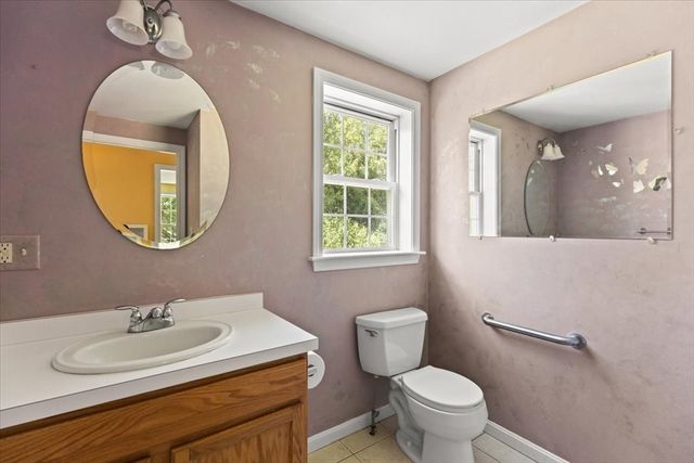 12 Kayak Trail, Norton, MA 02766