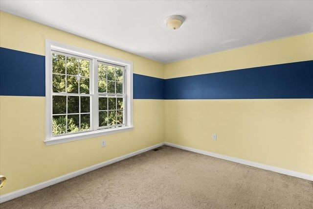 12 Kayak Trail, Norton, MA 02766