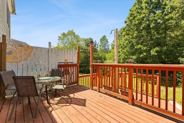 12 Kayak Trail, Norton, MA 02766