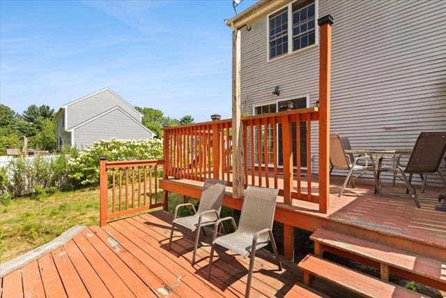 12 Kayak Trail, Norton, MA 02766