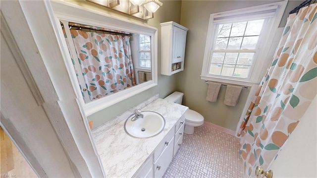 461 Harcourt PL, Newport News, VA 23602