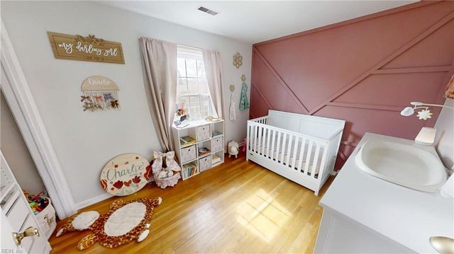 461 Harcourt PL, Newport News, VA 23602