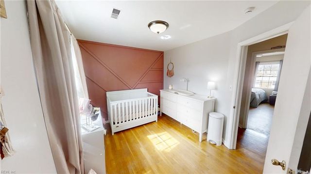 461 Harcourt PL, Newport News, VA 23602