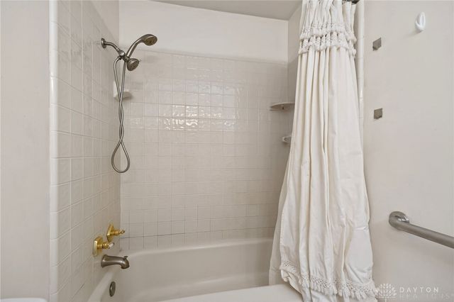 2638 Big Woods Trail, Beavercreek, OH 45431