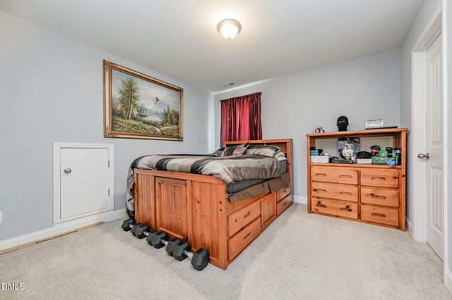 120 Clubhouse Drive, Youngsville, NC 27596