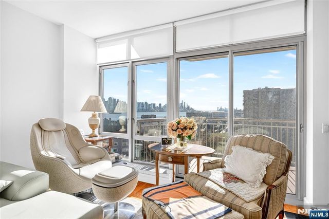 8100 River Road 801, North Bergen, NJ 07047