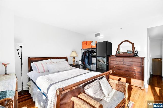 8100 River Road 801, North Bergen, NJ 07047