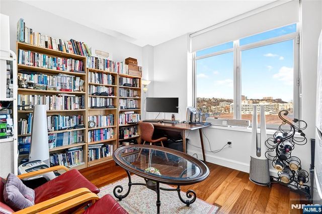 8100 River Road 801, North Bergen, NJ 07047