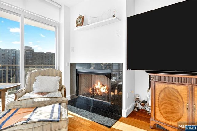 8100 River Road 801, North Bergen, NJ 07047