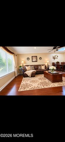 43 Briarwood Avenue, Keansburg, NJ 07734