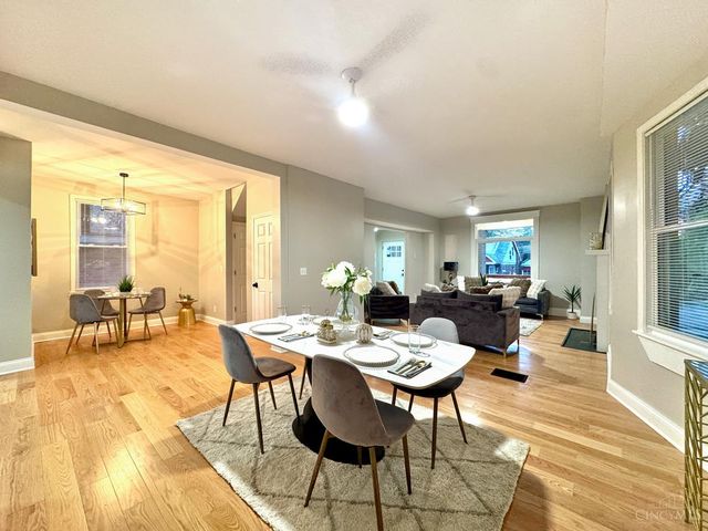 3206 Gilbert Avenue, Cincinnati, OH 45207