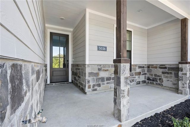 5036 Mooney Falls Drive, Bryan, TX 77802