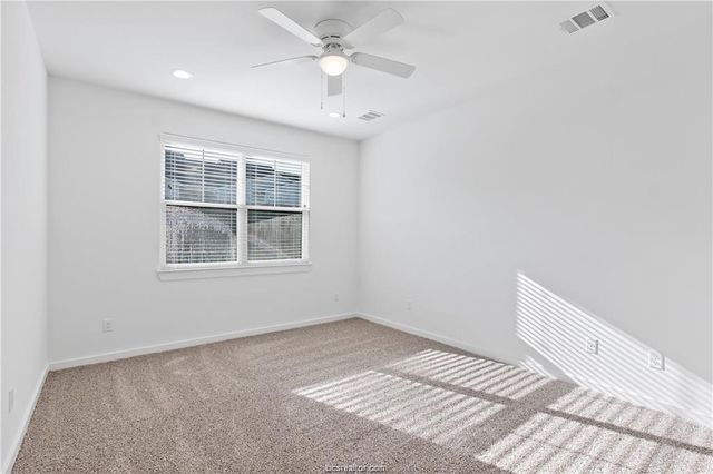 5036 Mooney Falls Drive, Bryan, TX 77802