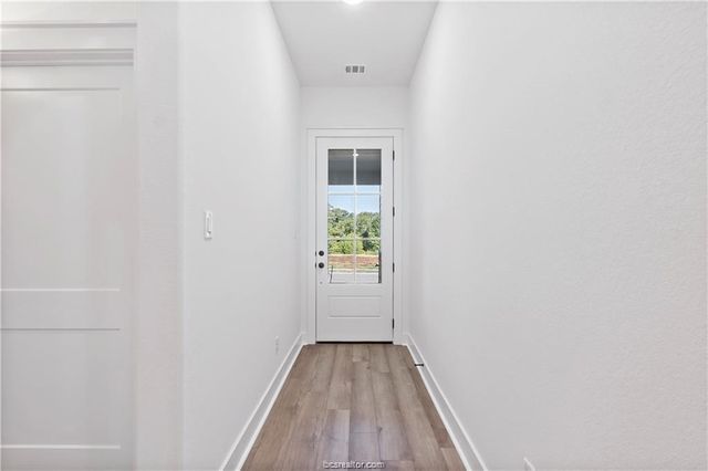 5036 Mooney Falls Drive, Bryan, TX 77802