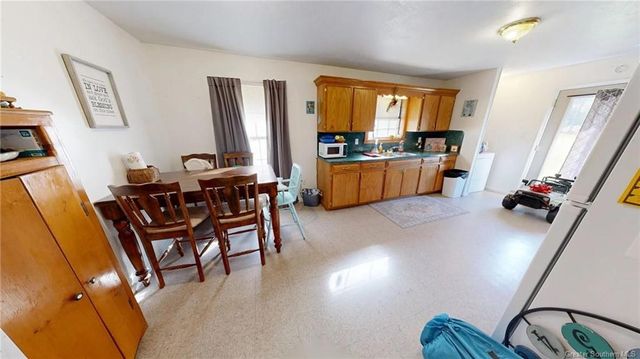 1114 Pinder Lane, Dequincy, LA 70633