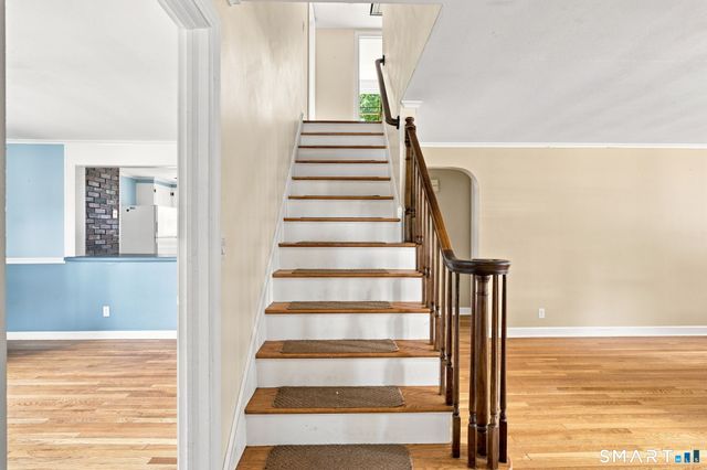 15 Liberty Street, Manchester, CT 06040