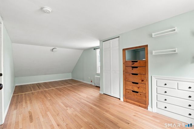 15 Liberty Street, Manchester, CT 06040