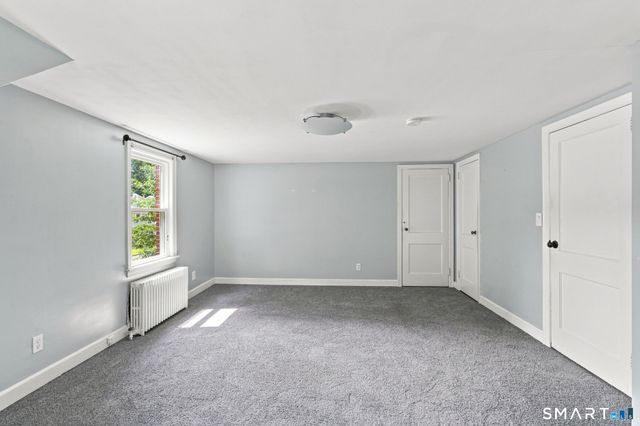 15 Liberty Street, Manchester, CT 06040