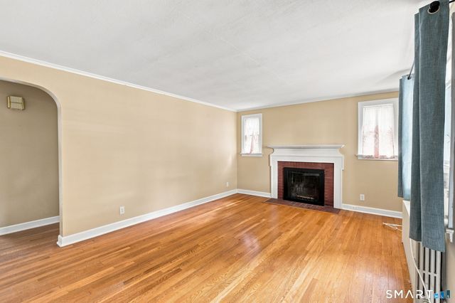 15 Liberty Street, Manchester, CT 06040