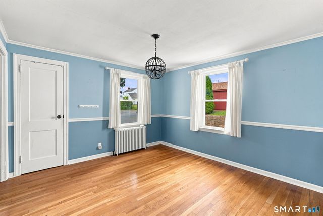 15 Liberty Street, Manchester, CT 06040