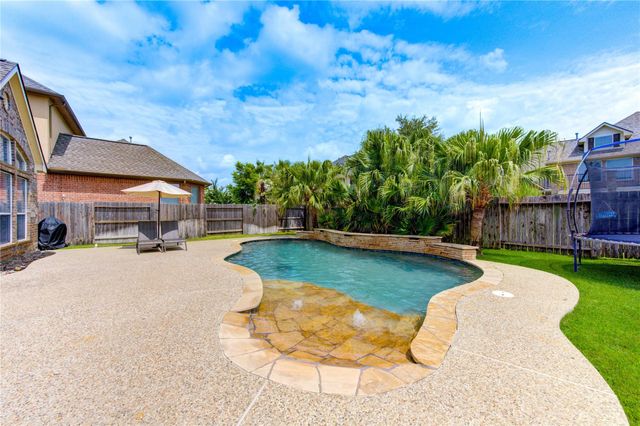 25914 Kyler Cove Lane, Katy, TX 77494