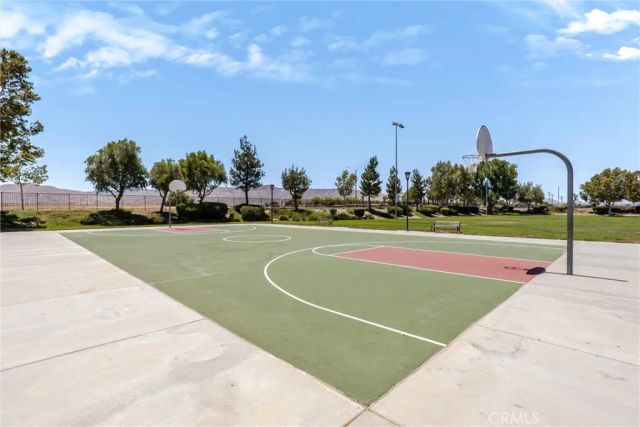 1970 Brilliance Ln, San Jacinto, CA 92583