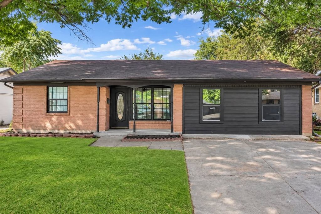 7207 Greenspan Avenue, Dallas, TX 75232 — exterior