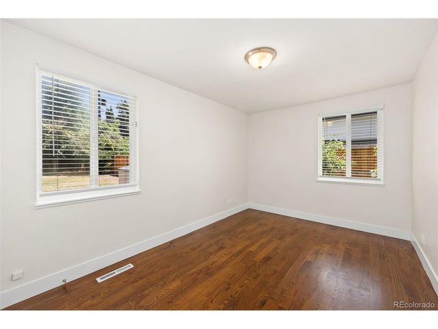170 Oneida St, Denver, CO 80220