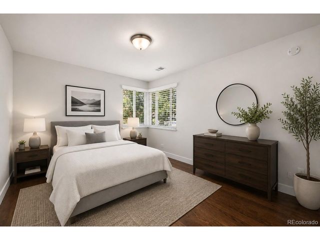 170 Oneida St, Denver, CO 80220
