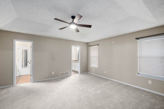 2017 Iron Horse Court, Arlington, TX 76017