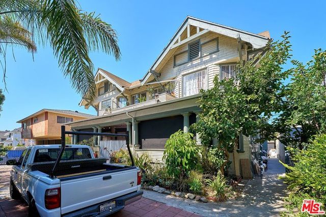 2619 Raymond Avenue, Los Angeles, CA 90007