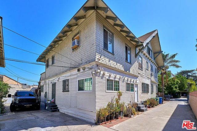 2619 Raymond Avenue, Los Angeles, CA 90007