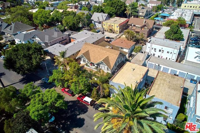 2619 Raymond Avenue, Los Angeles, CA 90007