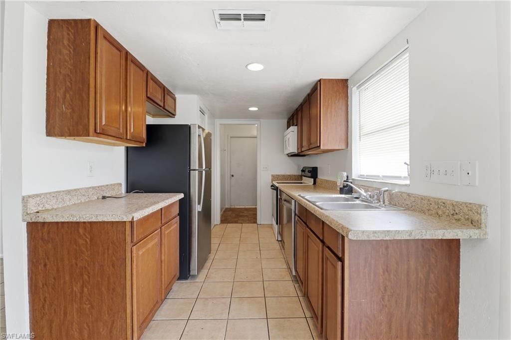 3301 2nd ST W, LEHIGH ACRES, FL 33971 — photo 5