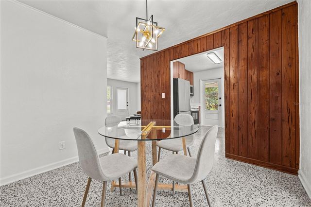 2122 NE 12TH TERRACE, Gainesville, FL 32609