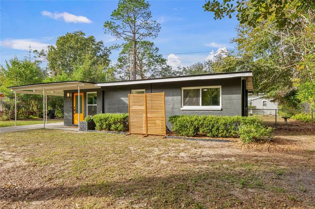 2122 NE 12TH TERRACE, Gainesville, FL 32609
