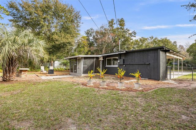 2122 NE 12TH TERRACE, Gainesville, FL 32609