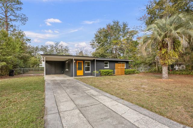 2122 NE 12TH TERRACE, Gainesville, FL 32609