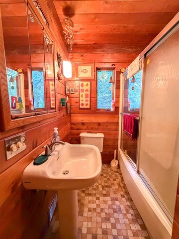 14770 Marquette Road, Lakeside, MI 49128