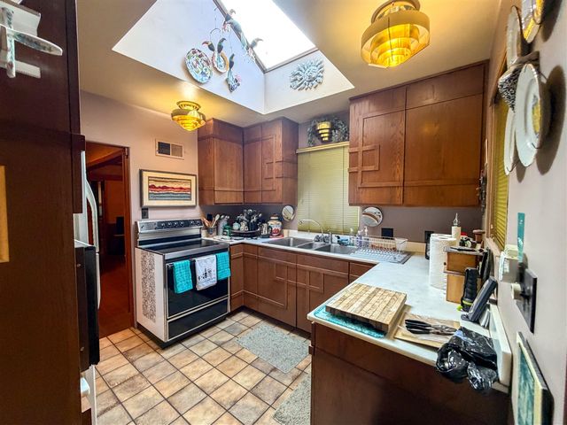 14770 Marquette Road, Lakeside, MI 49128